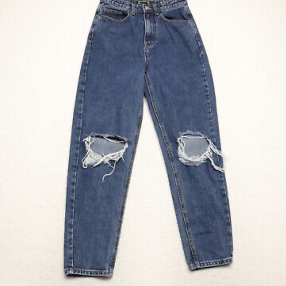 Prettylittlething Womens Size 8 Blue High Rise Tapered Distressed Denim Mom Jean